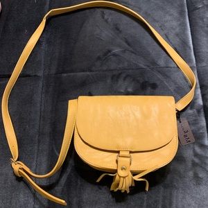 Boutique cross body bag